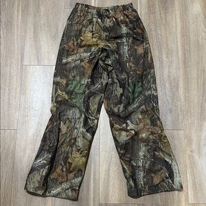 Mad Dog Gear Mossy Oak Camo  Insulated Fleece Hunting Pants Youth Size Large